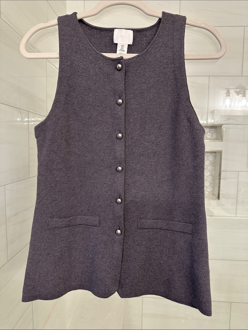 Sleeveless Button Front Shell - Charcoal Gray